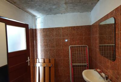 Vind vila in satul ROD- Pe drumul TRANSALPINA - 12