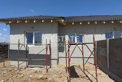 Duplex pe parter Mosnita Noua - 9