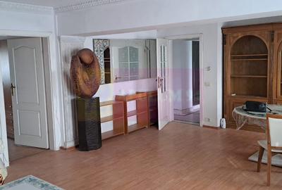 Inchiriere apartament 3(din4)camere pe bd Decebal, metroul M2 - 3