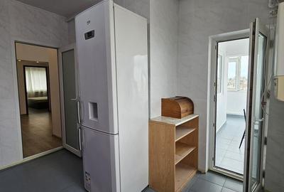 APARTAMENT  SPATIOS , 4 CAMERE , DECOMANDAT, ZONA DACIA - 9