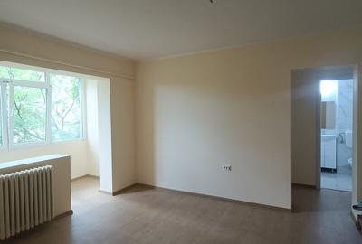 3Camere Crangas Constructorilor Metrou - 1