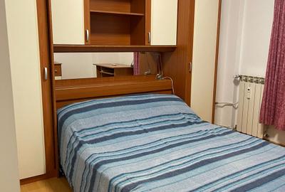 Apartament cu 3 camere decomandat, mobilat în Nerva Traian