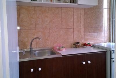Garsonieră de închiriat – Favorit, Str. Sibiu | 5 minute de metrou - 5