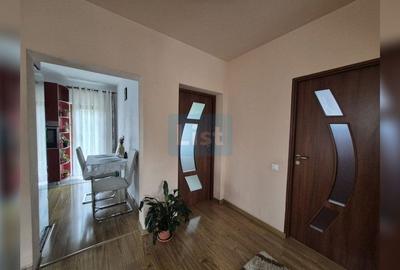 Casa la cheie cu garaj, D+P+E, 200 mpu, 1 400 mpt, central Dezmir - 14
