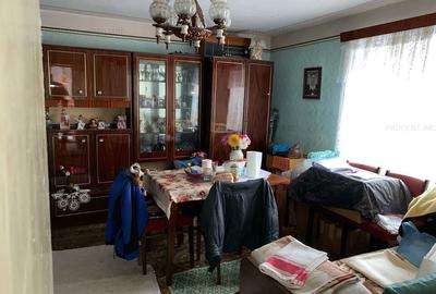 Casă individuală cu 3 camere în Florilor