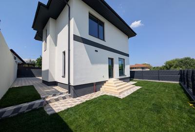 Casă individuală cu 4 camere în Corbeanca