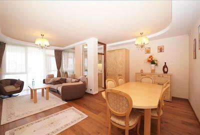 Apartament cu 3 camere, terasa generoasa si doua locuri de parcare, Ared - 1