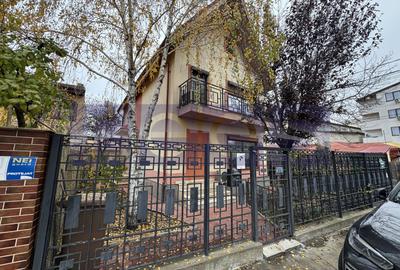 Casă individuală cu 4 camere în Chitila
