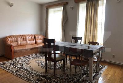 Casa de vanzare, cu 7 camere, 350 mp u & 2850 mp teren - 11