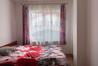 De inchiriat, apartament in casa, 3 camere | Dambul Rotund - 1