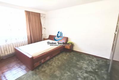 Apartament 2 camere, etaj 4, zona Petrodava - 4
