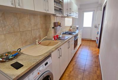 Vanzare apartament 3 camere, bloc cu acoperis, parcare, zona Buna Vestire - 26