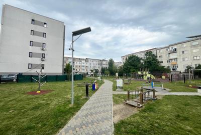 Apartament de inchiriat, 2 camere, semidecomandat, 50 mp, Baza 3-LOC DE PARCARE - 1