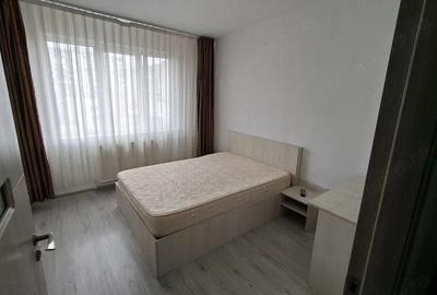 Apartament 2 camere Titan, decomandat, mobilat, lângă metrou, pet friendly - 1