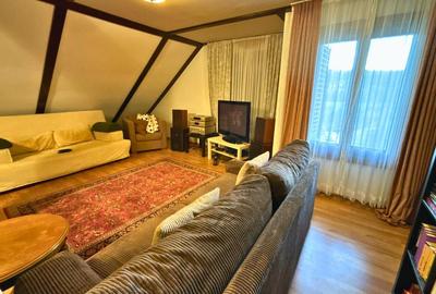 Vilă cu 10 camere P+2E+M 400 M² utili 2800 M² Teren Comandau - 14