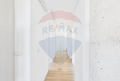 Apartament cu 3 camere de vanzare, centrala proprie - Mihai Bravu - 18