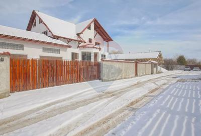 COMISION 0%| Casă individuală | 2 garaje | 192 mp utili | 847 mp teren - 25