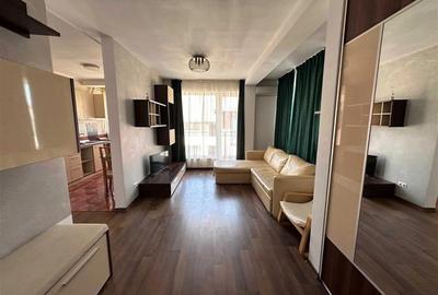 Apartament cu 3 camere semidecomandat în Florești