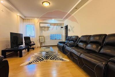 Apartament la parter, in vila, Lazu-de inchiriat- | 72.6 mp utili - 1