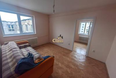 Apartament cu 3 camere semidecomandat în Gheorgheni