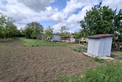Casa paianta locuibila. Teren 1772 mp, desch. 30 ml. Asfalt, curent, apa, canal. - 18