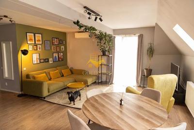 Apartament cu 3 camere semidecomandat, mobilat în Europa