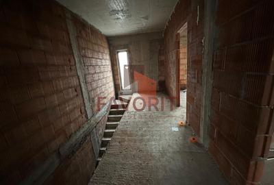 Duplex | Parter + Etaj | Toate utilitatile | Curte generoasa | Garaj | - 10