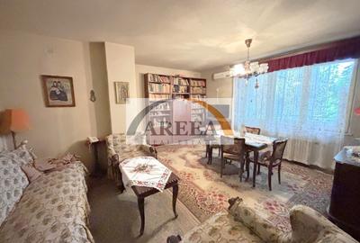 Apartament cu 2 camere decomandat în P-ța Romană