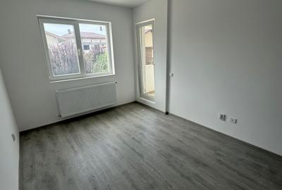 VANZARE GARSONIERA DECOMANDATA LANGA SCOALA PENTRU RARES-BLOC MIC DE 3 ETAJE - 16