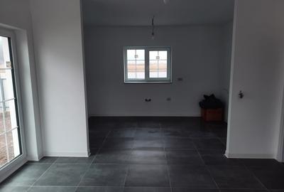 Casa noua in Hemeius! - 3