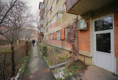 De vânzare garsonieră 13 mp, parter - zona Rogerius - 5