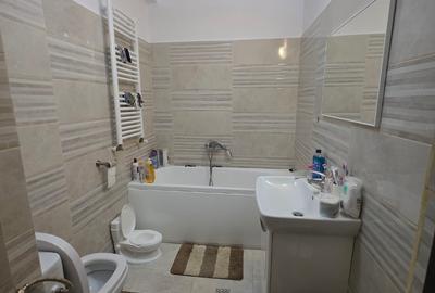 Trapezului, 15 minute metrou 1 Decembrie 1918, pe Marin Pazon, - 4