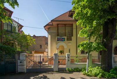 Vila eleganta, arhitectura deosebita, 7 camere, renovata, langa Parcul Kiseleff - 50