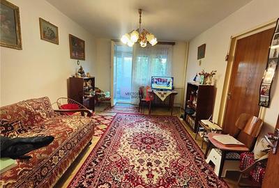 Apartament cu 2 camere decomandat în Titan