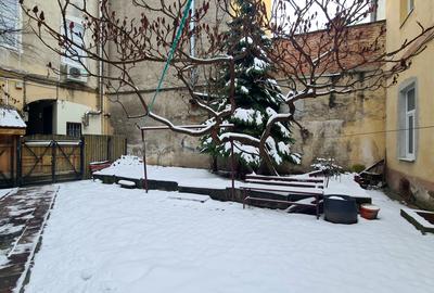 Spațiu elegant, la cheie, în centrul istoric al Brașovului – birou - agentie - 11