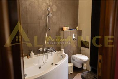 Casa Individuala - 766mp - Piscina si foisor- 7 camere 7 bai - 16