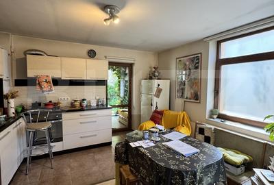 Apartament 3 camere, boxa, pod, zona centrala - Horea - 4