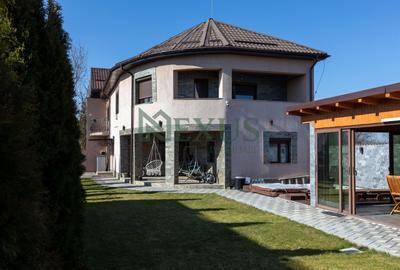 Casă/Vilă modernă de vânzare la intrare în Bogdan Vodă, județul Bacău. - 1