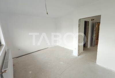 Apartament 2 camere 53 mp utili cu balcon si loc de parcare - etaj 1 - 4