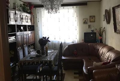 3 camere decomandat | 66 mp | Samoil Isopescu 21 | - 3