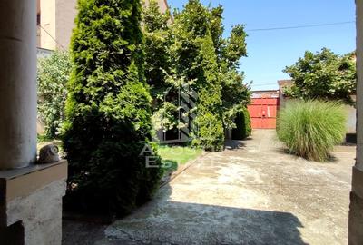 Casa la curte comuna 4 camere, zona Centrala - 21