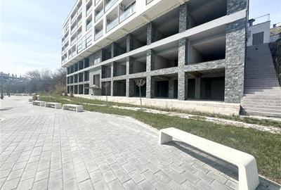 Spatiu Comercial Eforie Nord cu Intrare Directa din Promenada, Situat in Zona cu - 1
