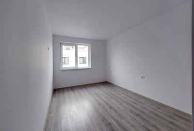 3 Camere, Modern, complet finisat  + terasă - 4