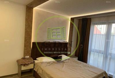 Inchiriere apartament 3 camere centrul istoric  Brasov cu parcare  curte proprie - 1