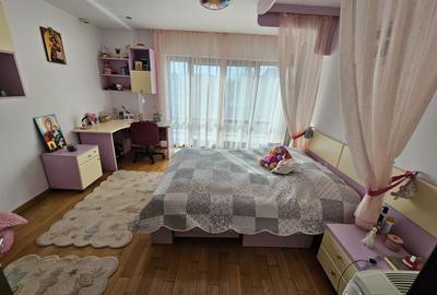 Vilă de Lux Unică în Ploiești | 690 mp Utili | Piscină Interioară - 13