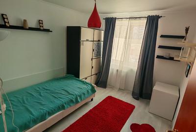 Apartament 4 cam. Titan Auchan cu loc de parcare bloc reabilitat - 8