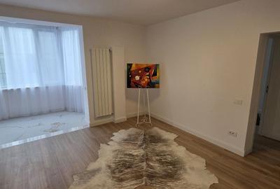 Unirii Bratianu apartament 2 camere de vanzare - 1