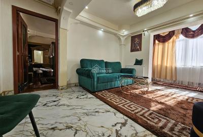 Apartament cu 3 camere decomandat în Micro 11