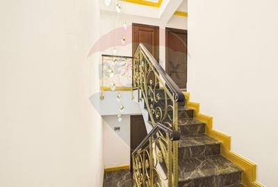 Vila P+2 cu mobilier Italia | Curte privata | Balotesti DN1 - 15
