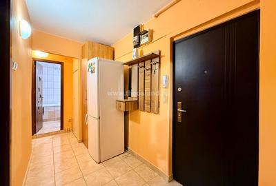 Apartament 2 camere decomandat Str. Bârcă - 2